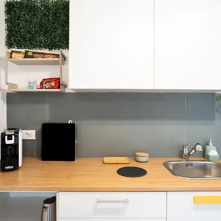 Residenza Dell'artista - Nel Vicino La Citta Apartment