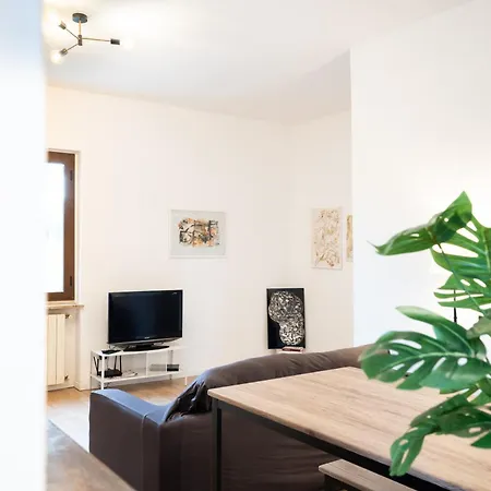 Residenza Dell'artista - Nel Vicino La Citta *