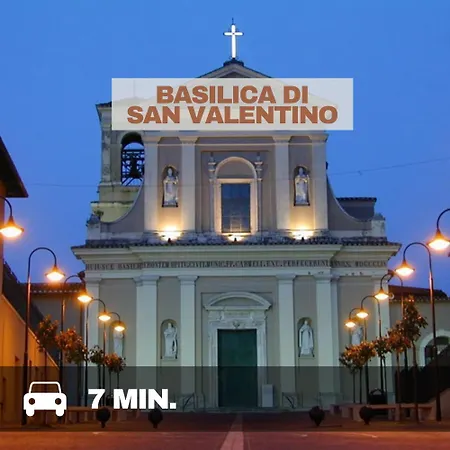 Residenza Dell'artista - Nel Vicino La Citta